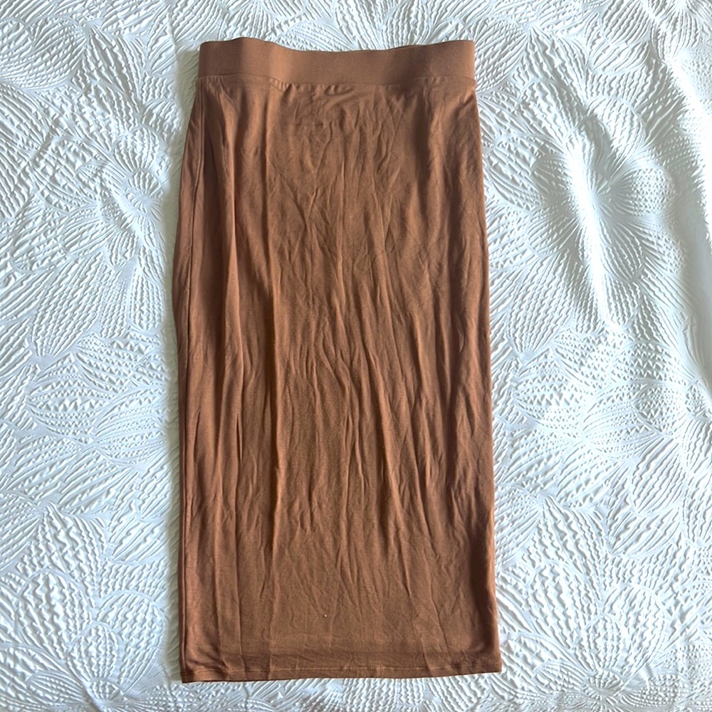 Tan MIDI fitted skirt